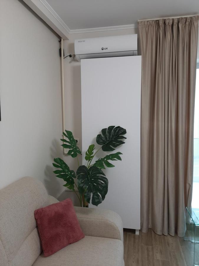 Serrenity Aparthotel Sea View Luxury Tower Navodari Bagian luar foto